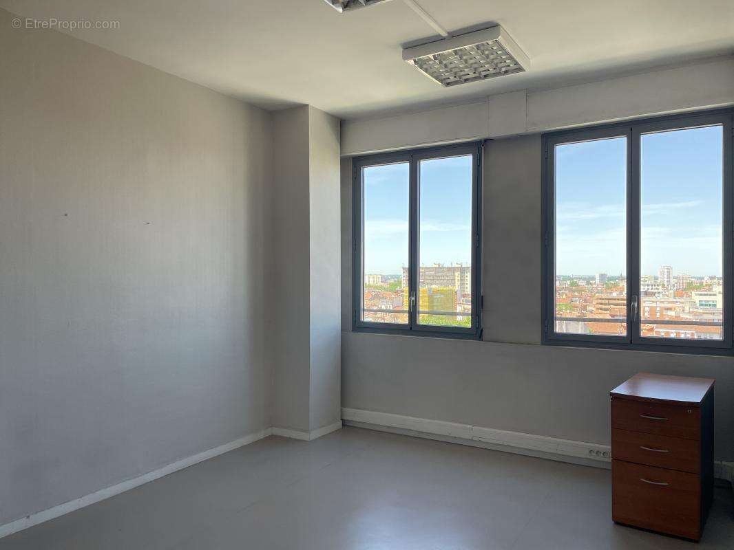 Commerce 164 m² à Toulouse  - photo 4