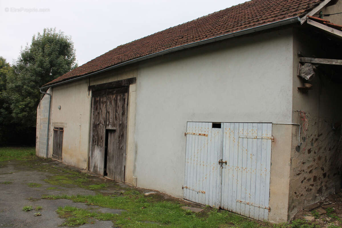Maison à LA COQUILLE