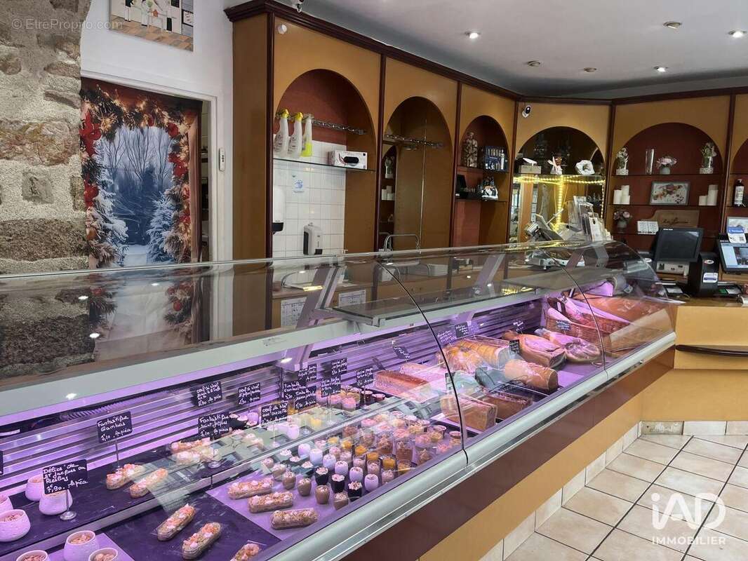 Photo 6 - Commerce à ISSOIRE