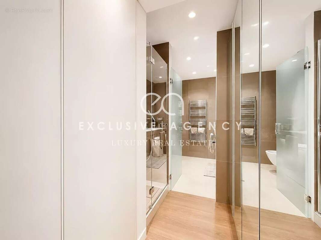 CANNES  Appartement 4 pièces 112m² à vendre Terrasse 53m² Vue mer exceptionnelle - photo 8