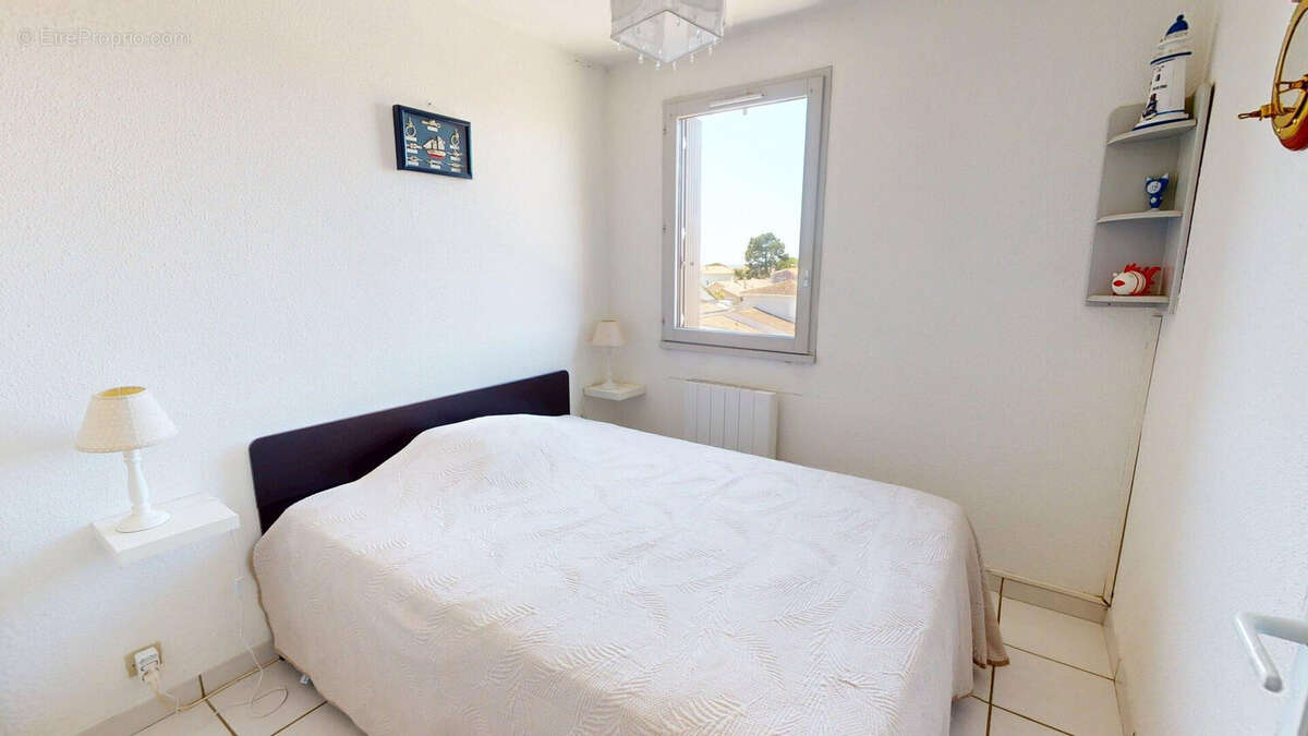 Appartement à VAUX-SUR-MER