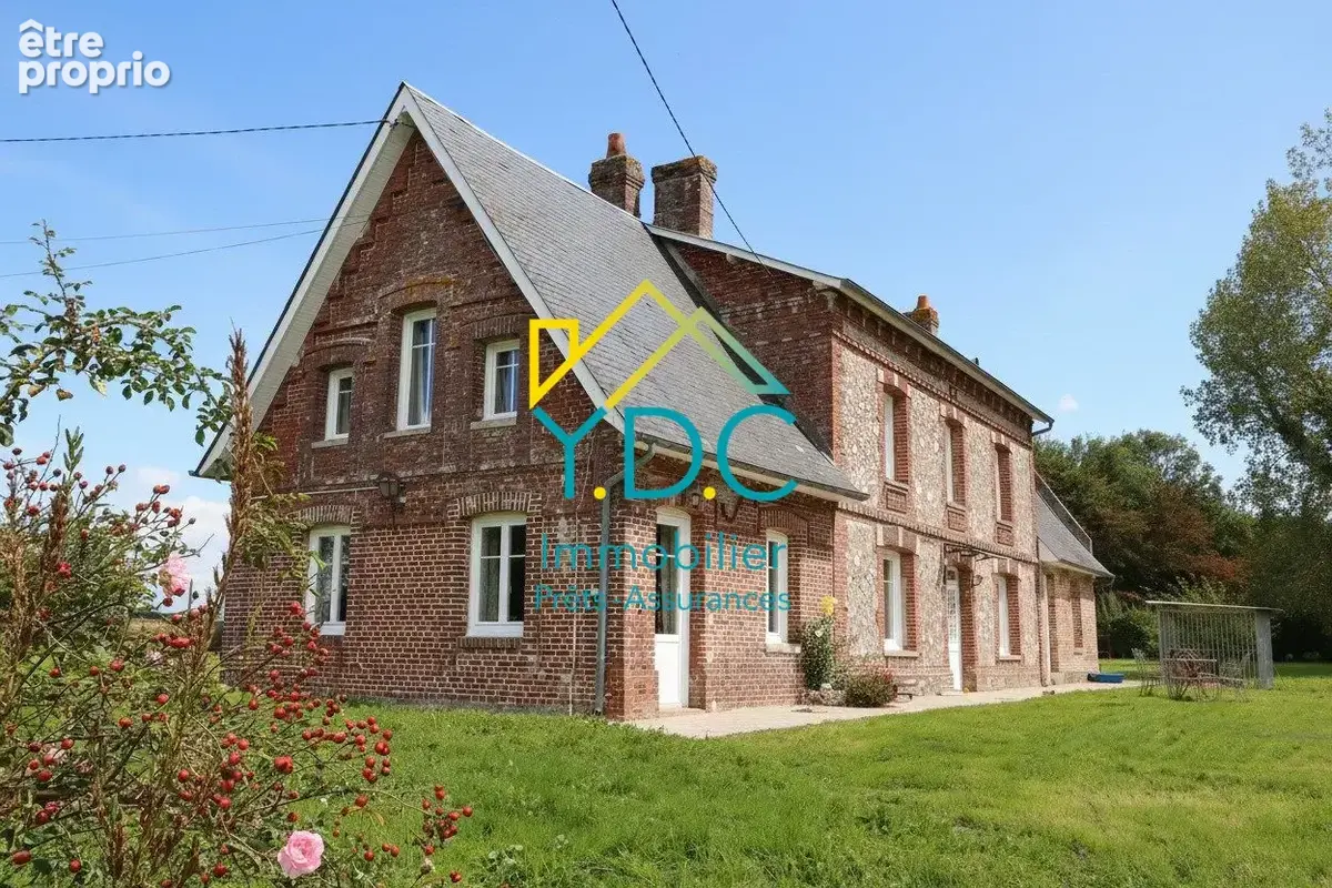 Maison 7 pièces 195 m² à vendre à Hericourt-En-Caux (76560) - photo 1
