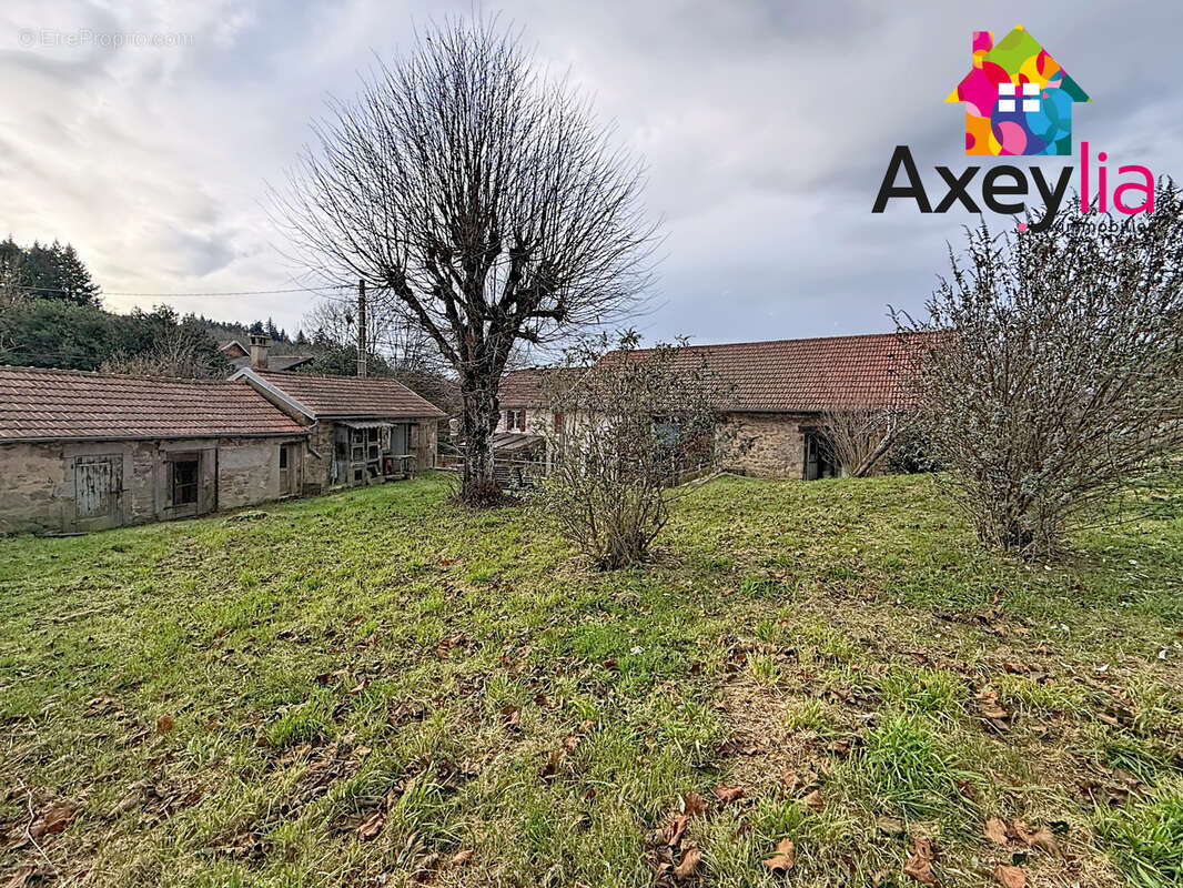 A vendre - arfeuilles - maison à rénover avec dépendances et terrain - photo 2