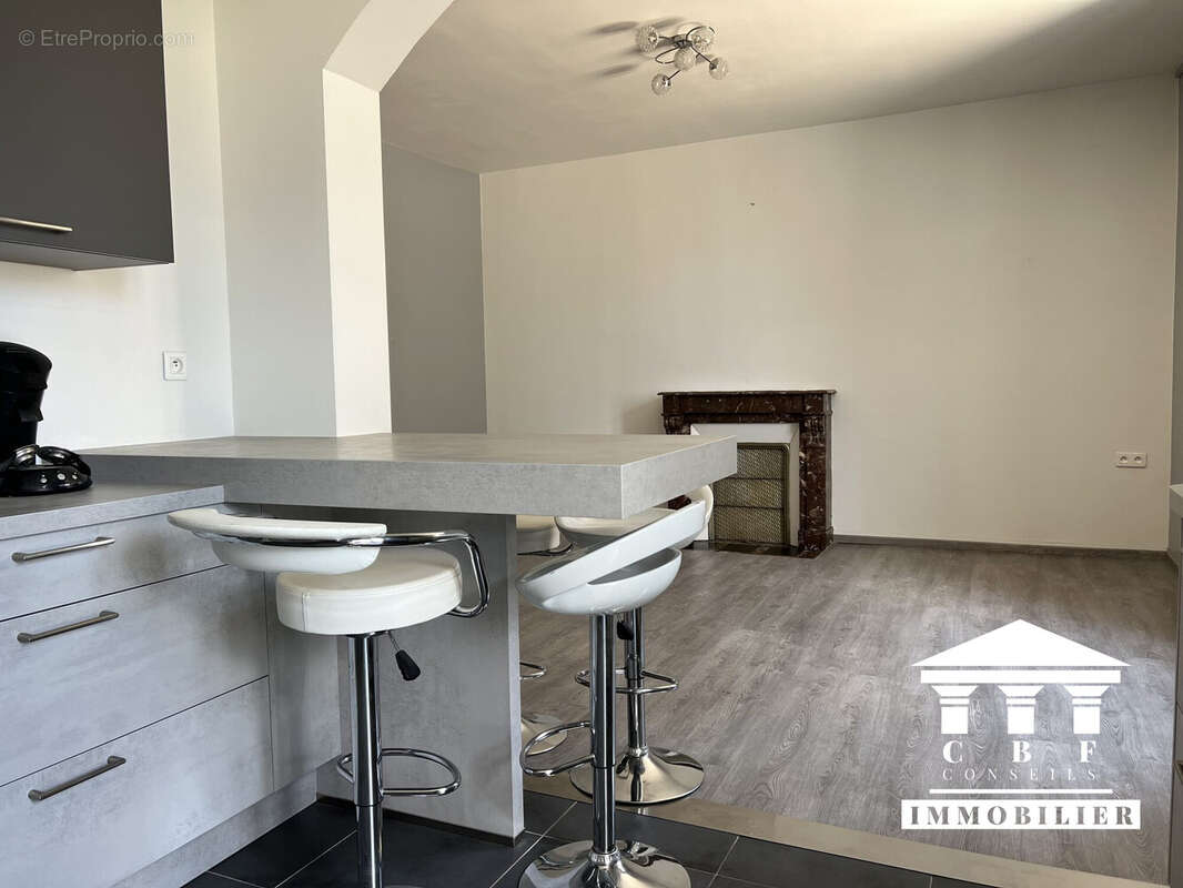 Appartement à MONTCEAU-LES-MINES