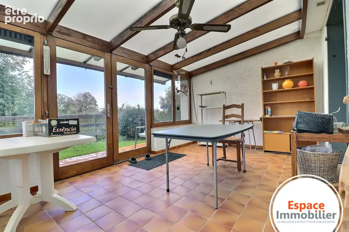 Charmant pavillon individuel de 96 m2   Sous-sol complet   DPE C ! - photo 9