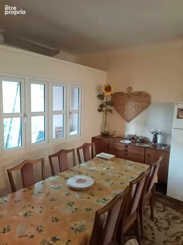 Opportunité rare de trois propriétés séparées en une ; idéal pour vivre et louer - photo 17