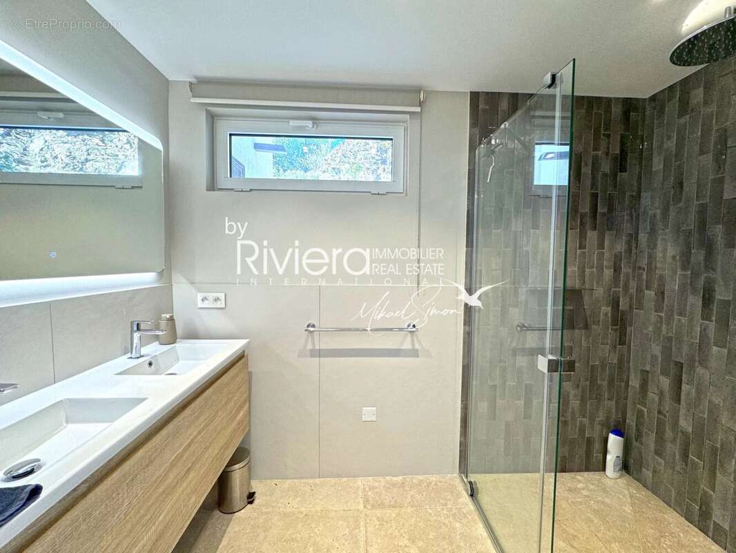 Maison à LA CROIX-VALMER