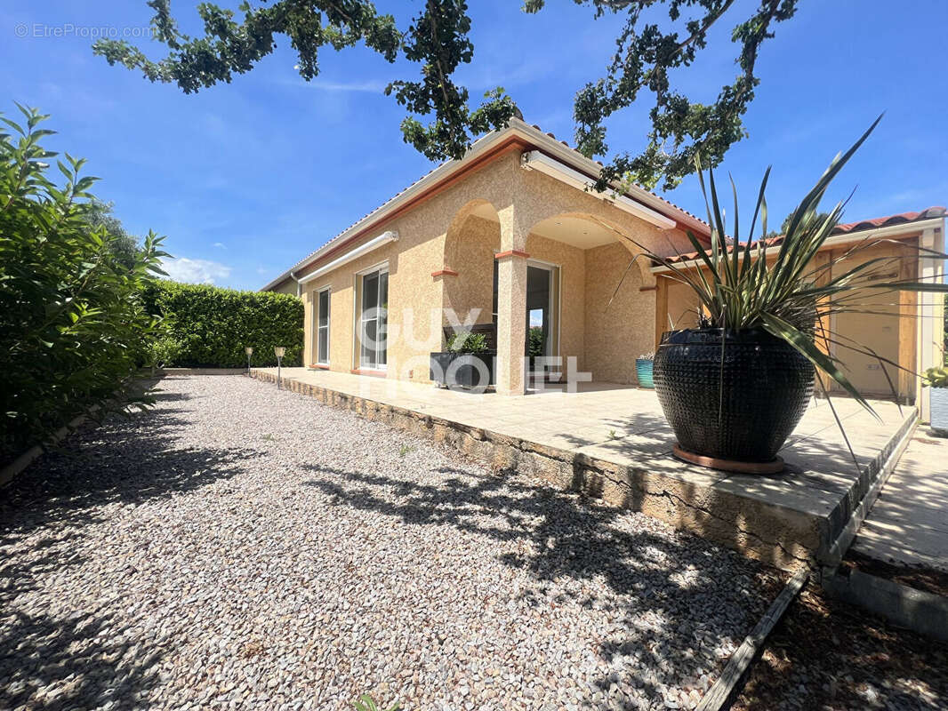 Maison à CASTELNOU