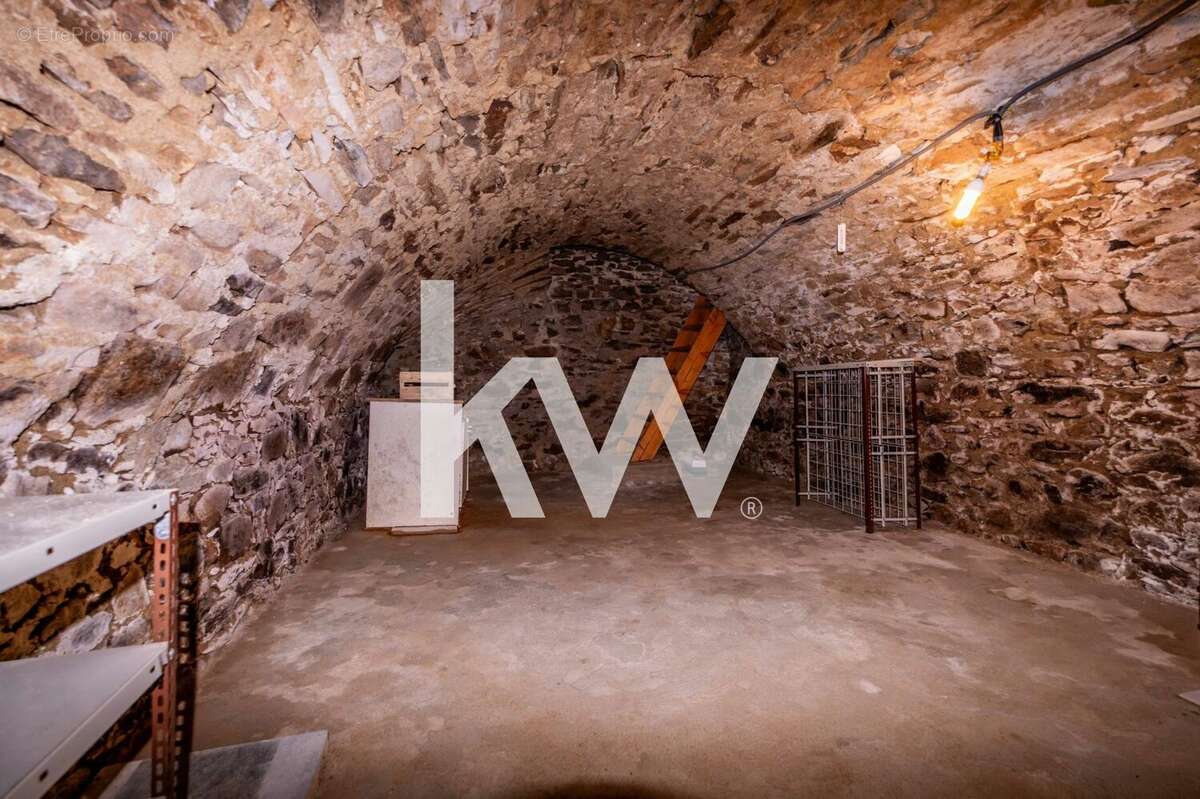 Maison à VERNEUIL-SUR-VIENNE