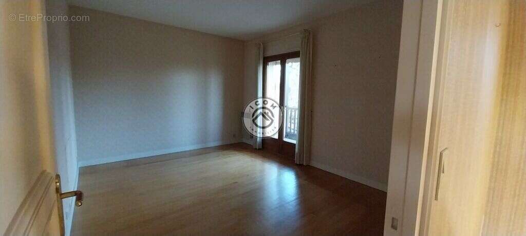 Maison à COULOUNIEIX-CHAMIERS