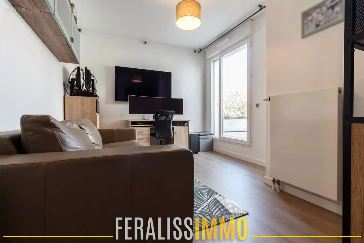 Appartement à JOUY-LE-MOUTIER