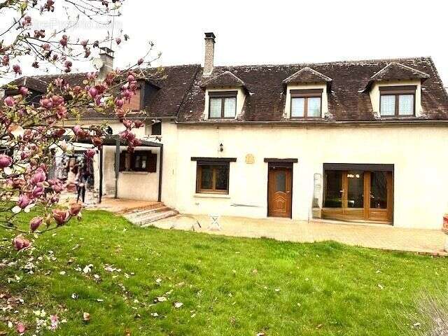 Maison à DIEUDONNE