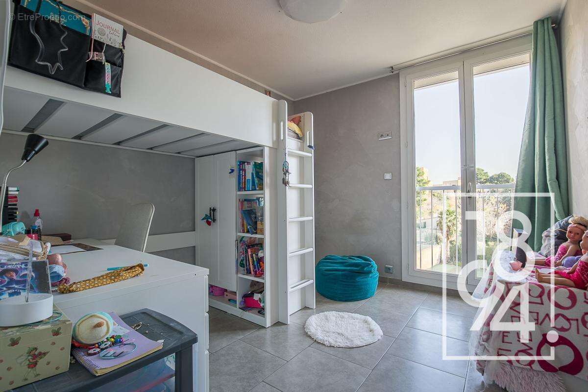 Appartement à MARSEILLE-11E