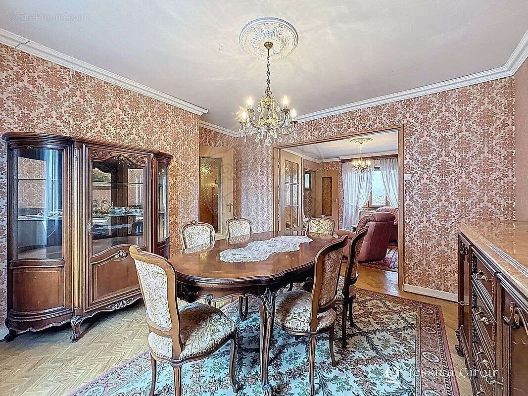 Maison à SAINTE-CROIX-EN-PLAINE
