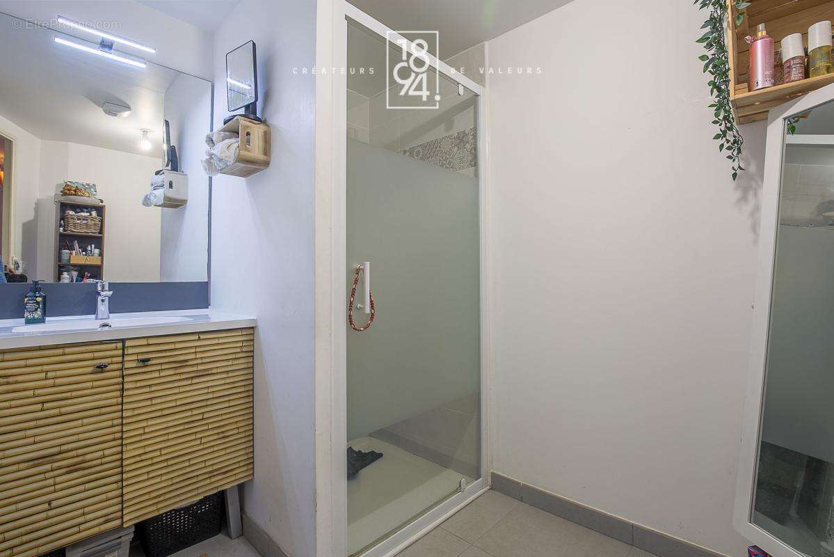 Appartement à MARSEILLE-13E