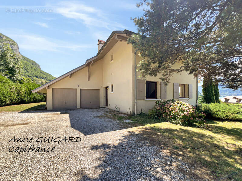 Maison à VEYRIER-DU-LAC