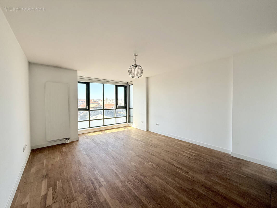 Appartement à MAISONS-ALFORT