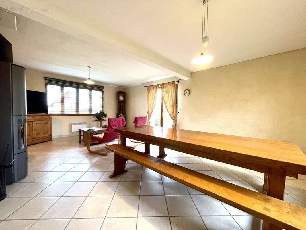 Maison 123 m² à Annebault  - photo 4