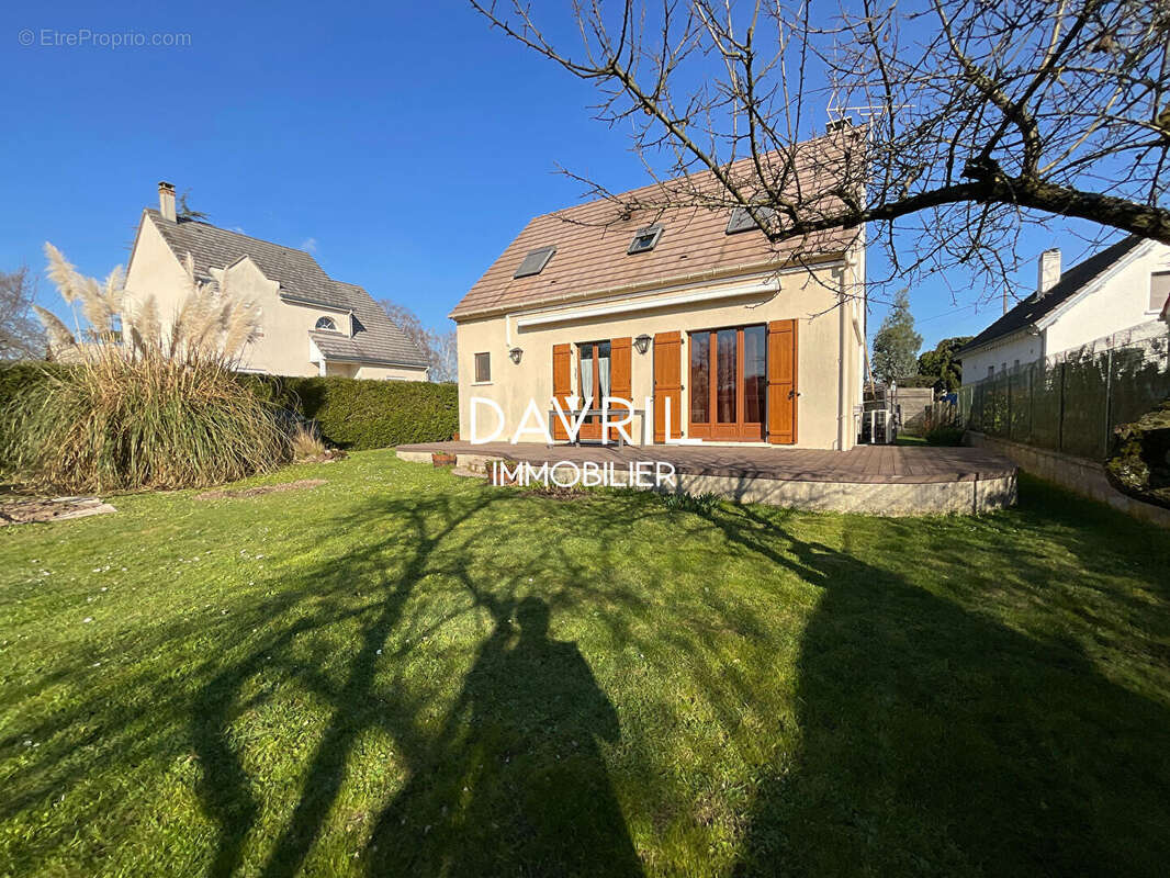 Maison à CONFLANS-SAINTE-HONORINE