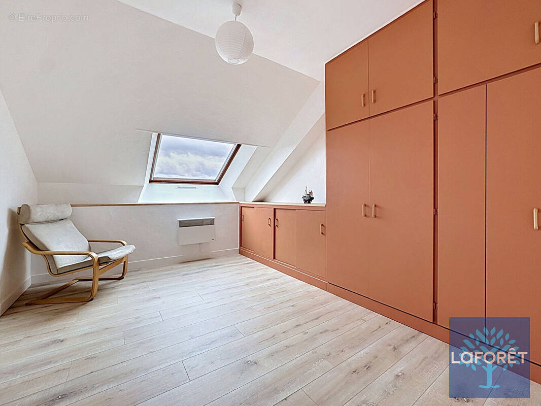 Appartement à NEUILLY-PLAISANCE