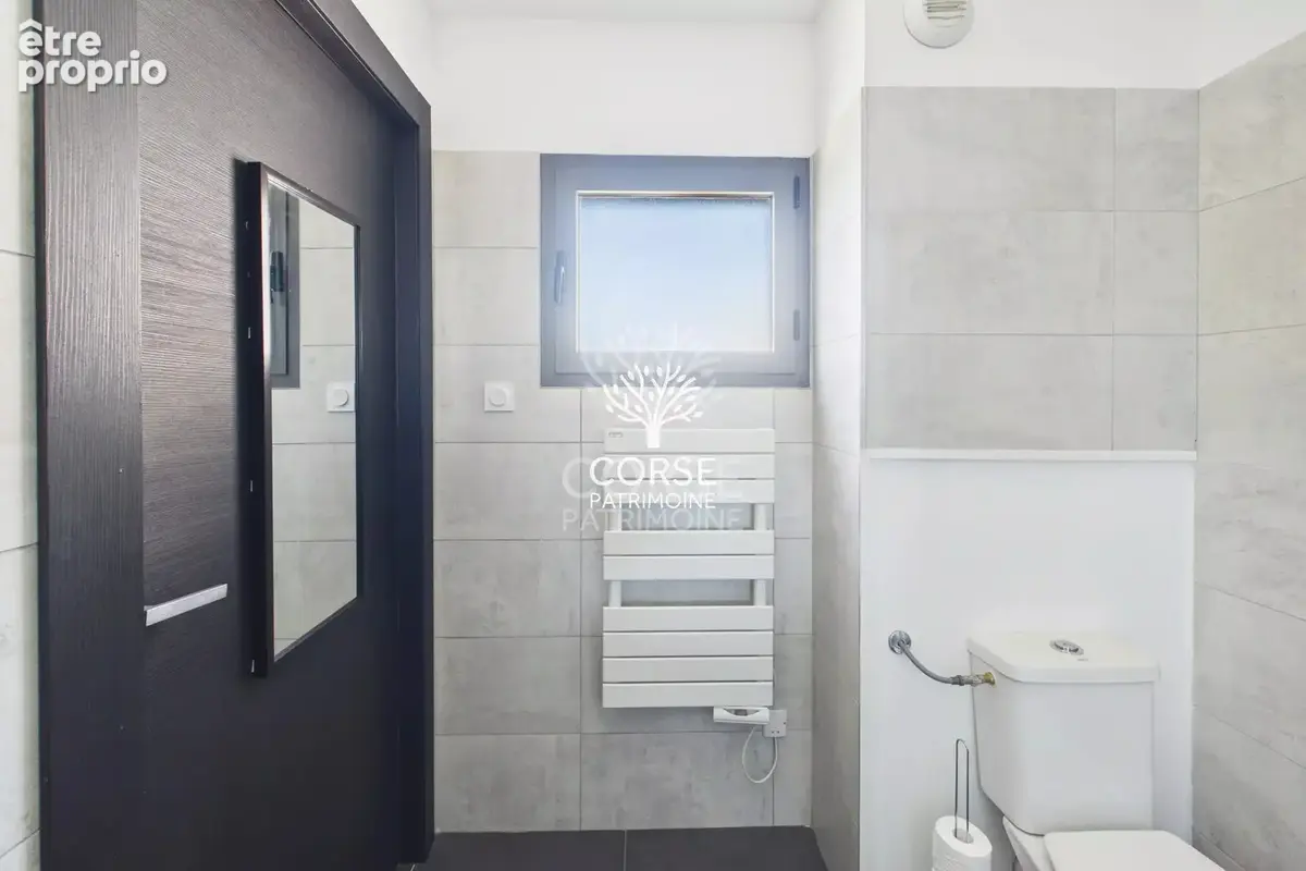 EXCLUSIVITE - Studio tout confort dans résidence de tourisme - photo 6