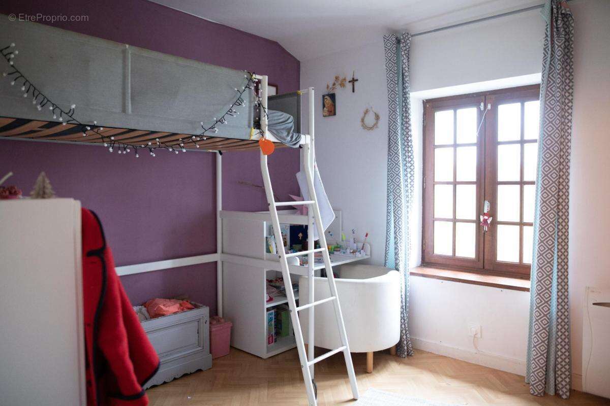 Maison à SAINT-AUBIN-D'AUBIGNE