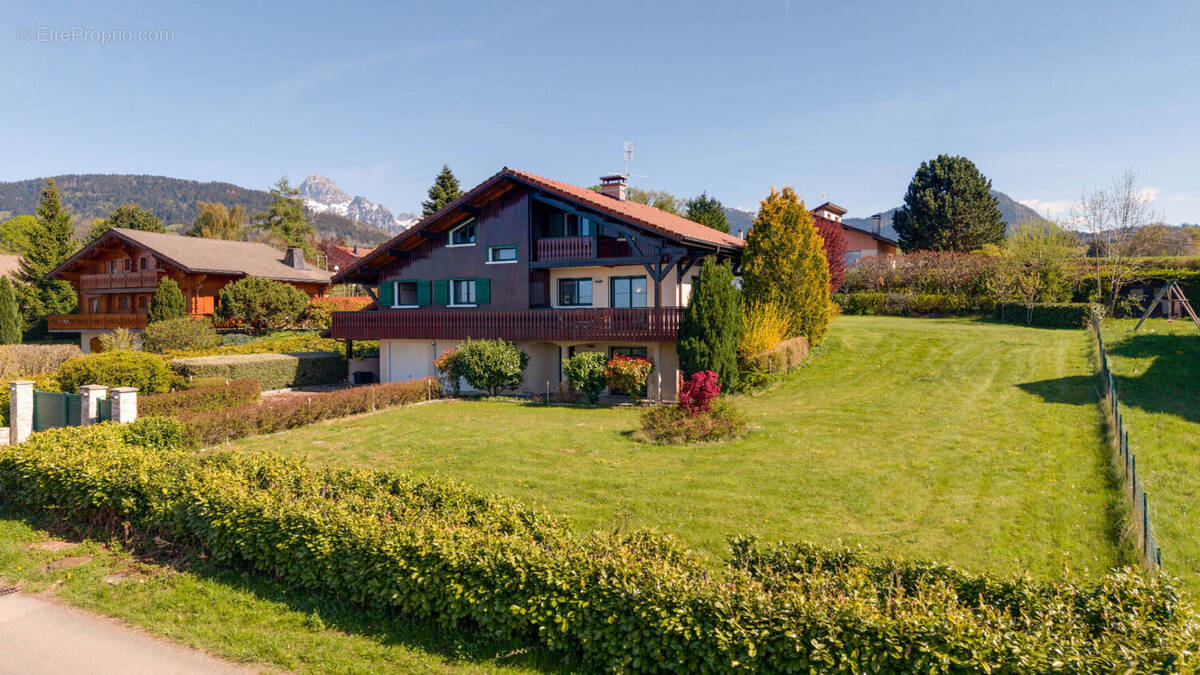 Maison à SAINT-PAUL-EN-CHABLAIS