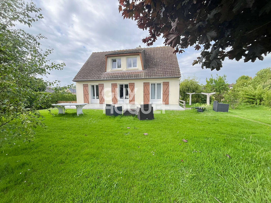 Maison à LAIZE-LA-VILLE