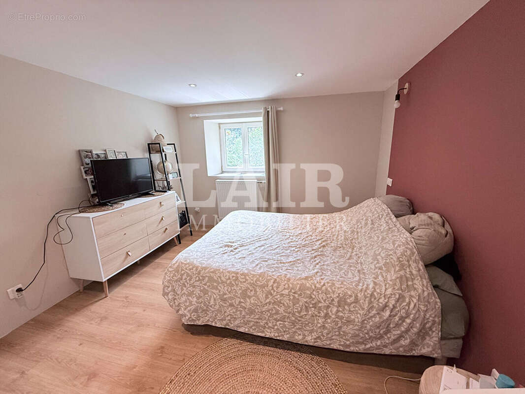 Maison en pierre avec dépendance - Réf : F15363 - photo 7