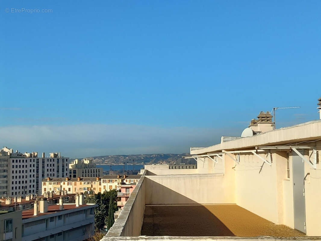 Appartement à MARSEILLE-14E