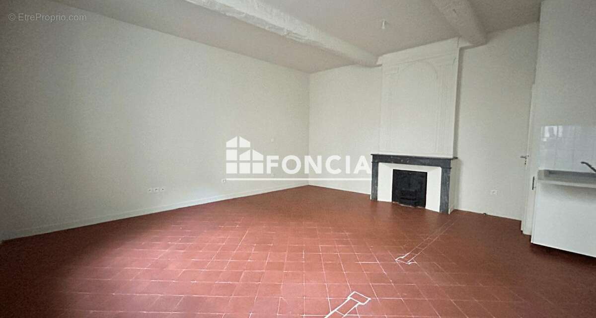 Appartement à NIMES