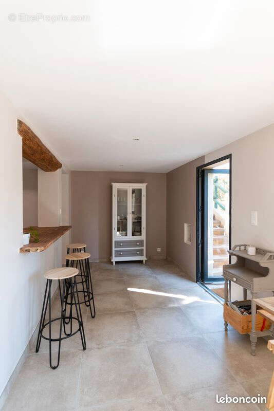 Maison à GRIGNAN