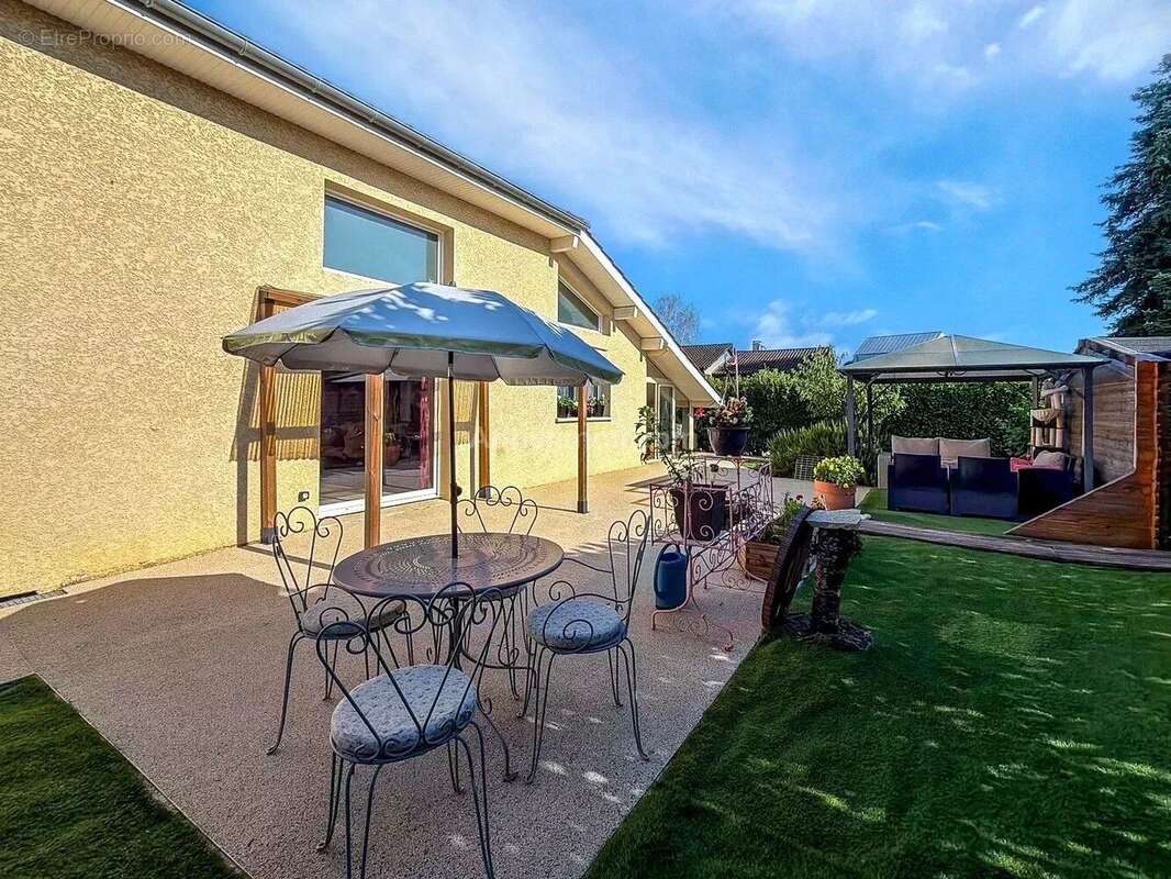 Vente Maison Morestel(38510) 535 000ï¿œ - photo 2