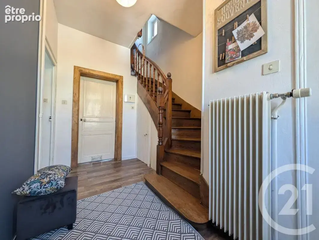 Maison 9 pièces 219 m² à vendre à Limoges (87000) - photo 3