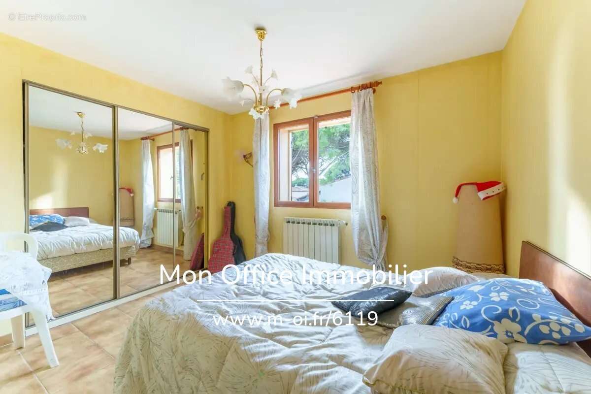 Maison à SAUSSET-LES-PINS