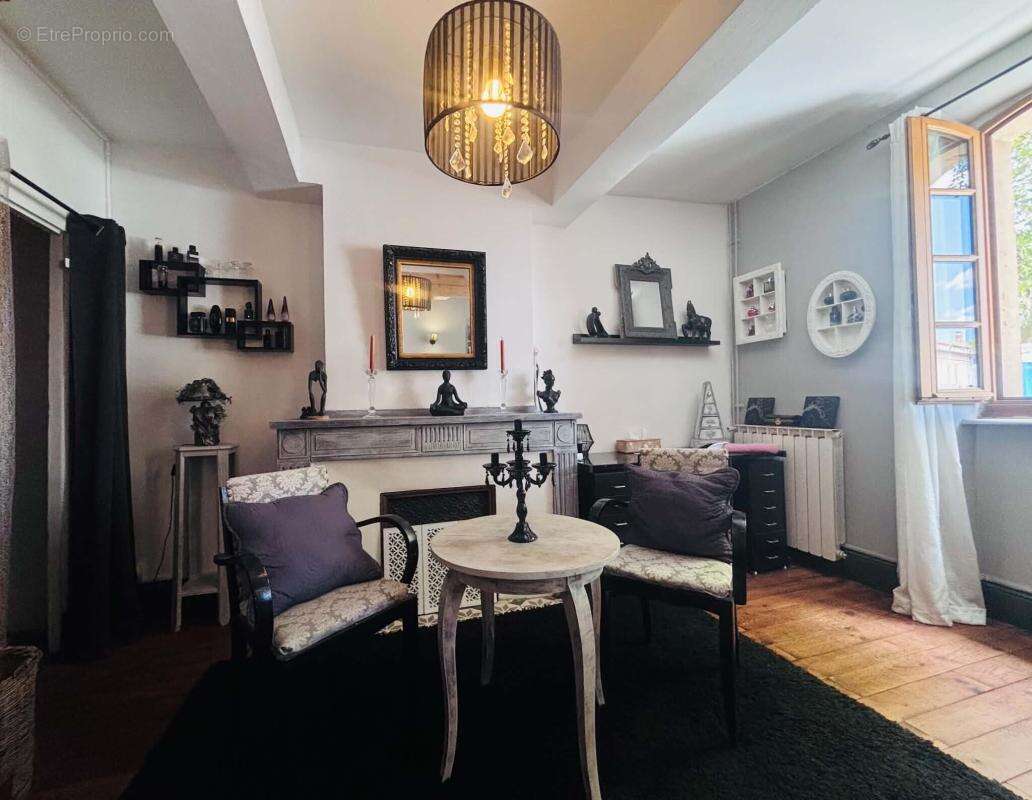 Maison de ville renovee - proche commodites - photo 22