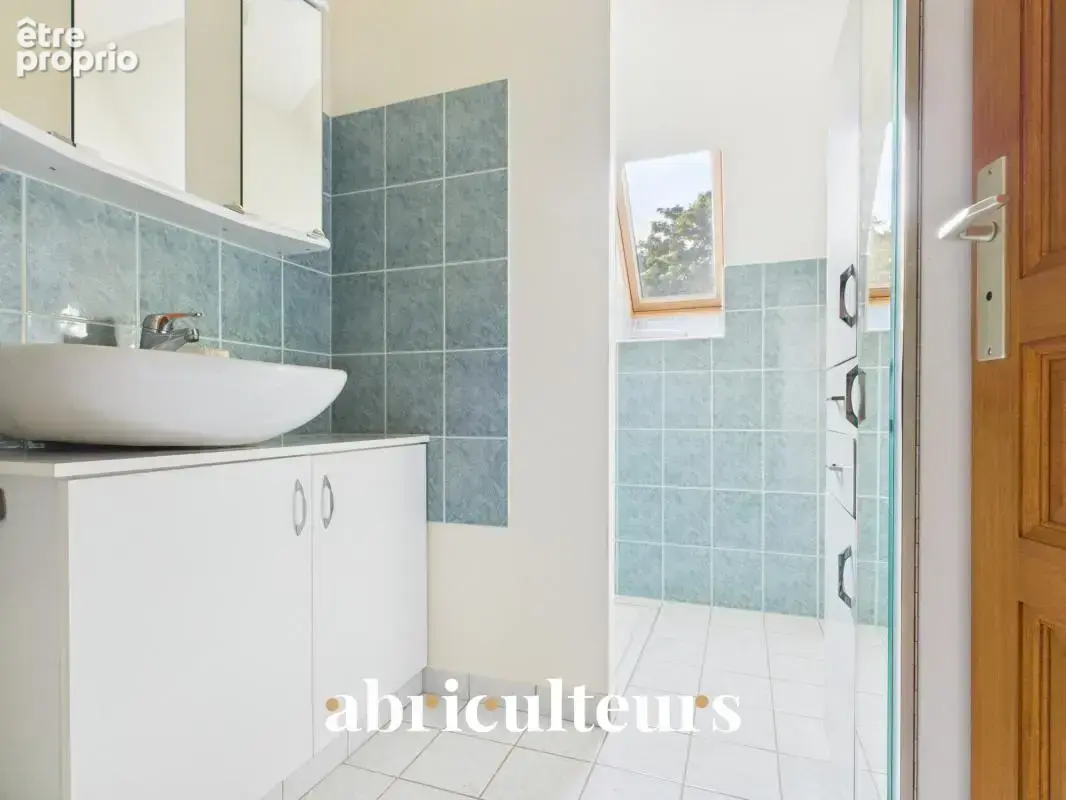 Maison familiale de 107 m² avec jardin et terrasse - Versailles Porchefontaine (78000) - photo 18