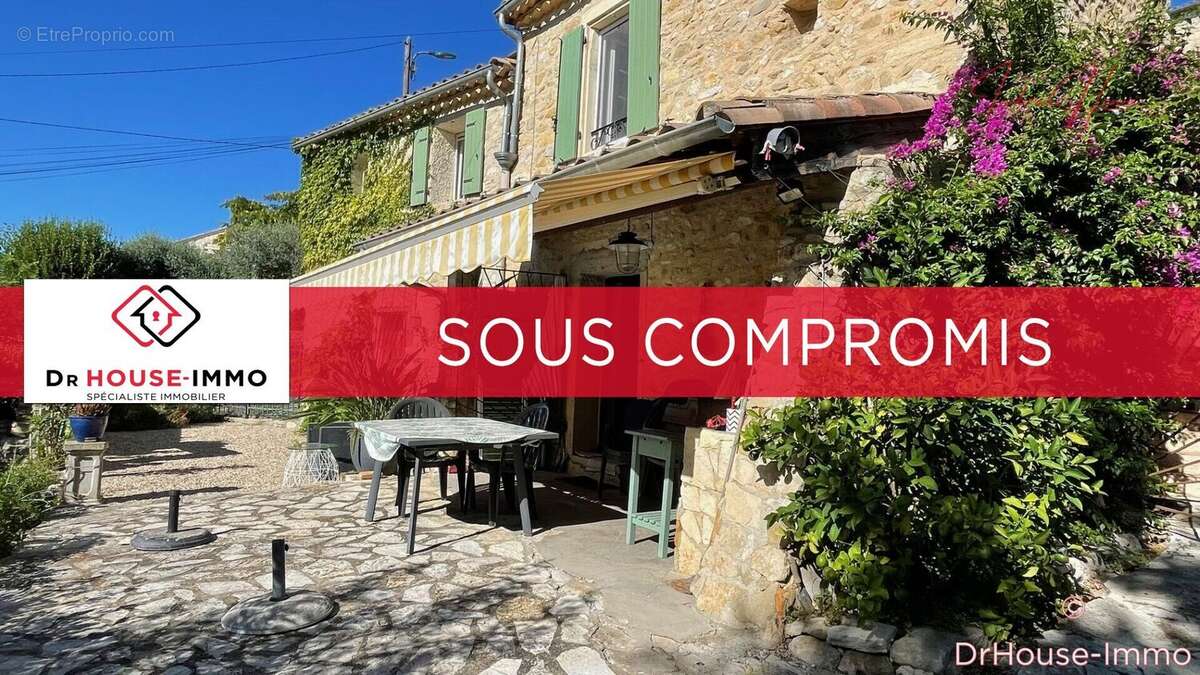 Maison à VEZENOBRES