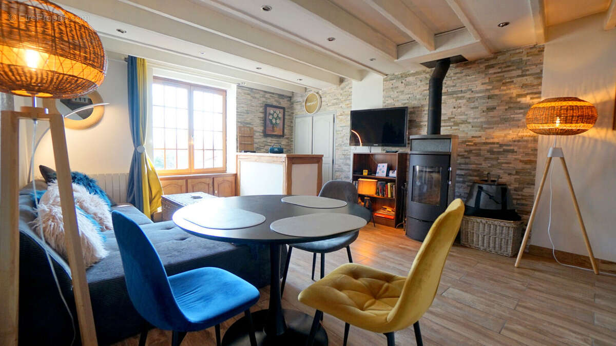 Maison à GUITRANCOURT