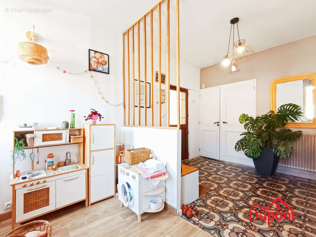 Maison 205 m² à Erre  - photo 9