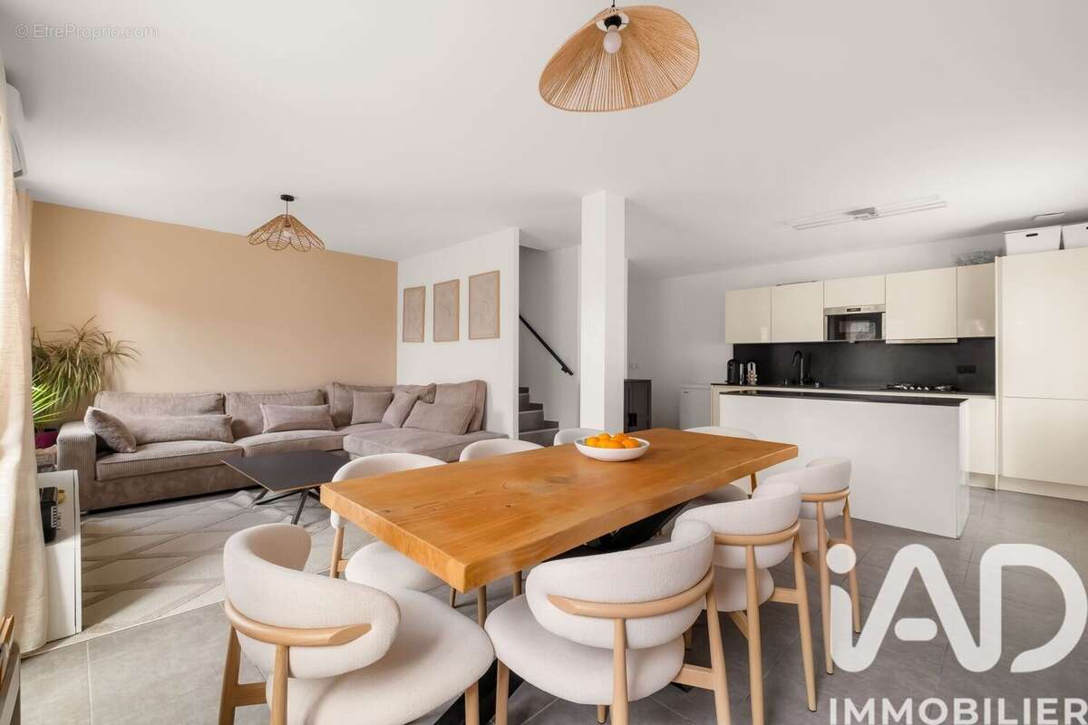 Photo 3 - Appartement à CRAPONNE