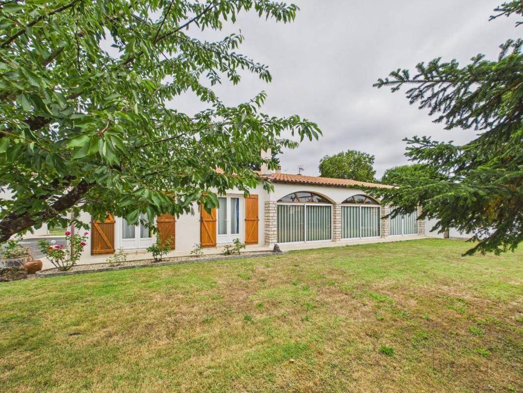 Maison à BREUILLET