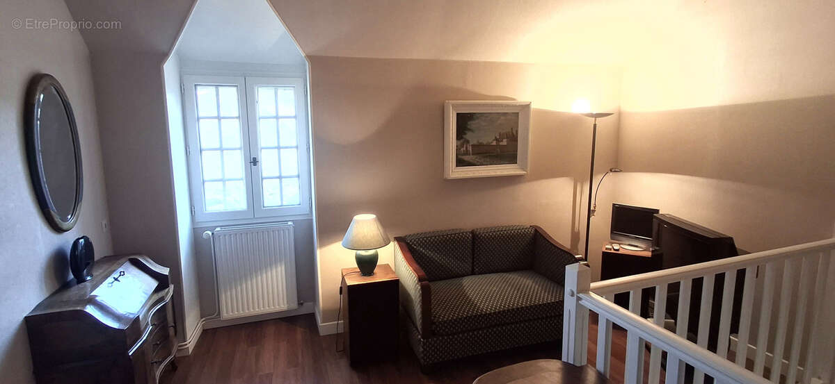 Maison à FLEURY-LA-VALLEE