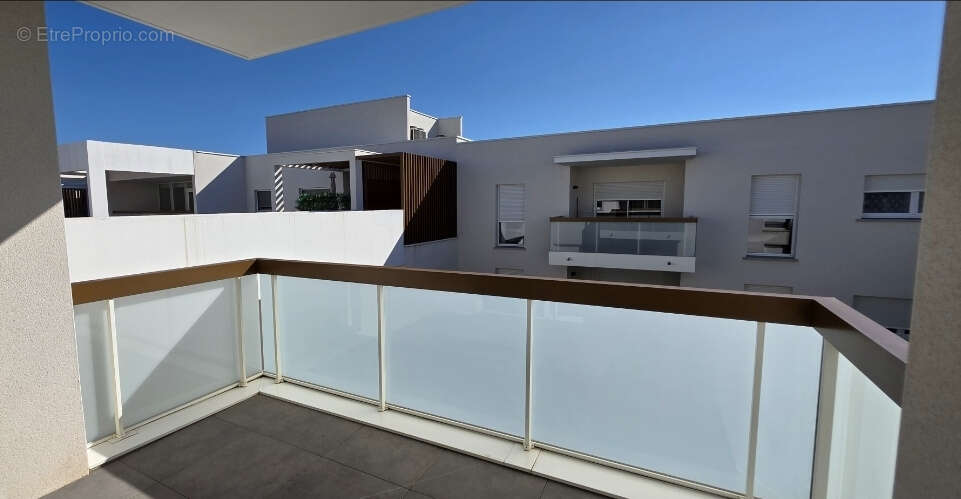 Appartement à VILLENEUVE-DE-LA-RAHO