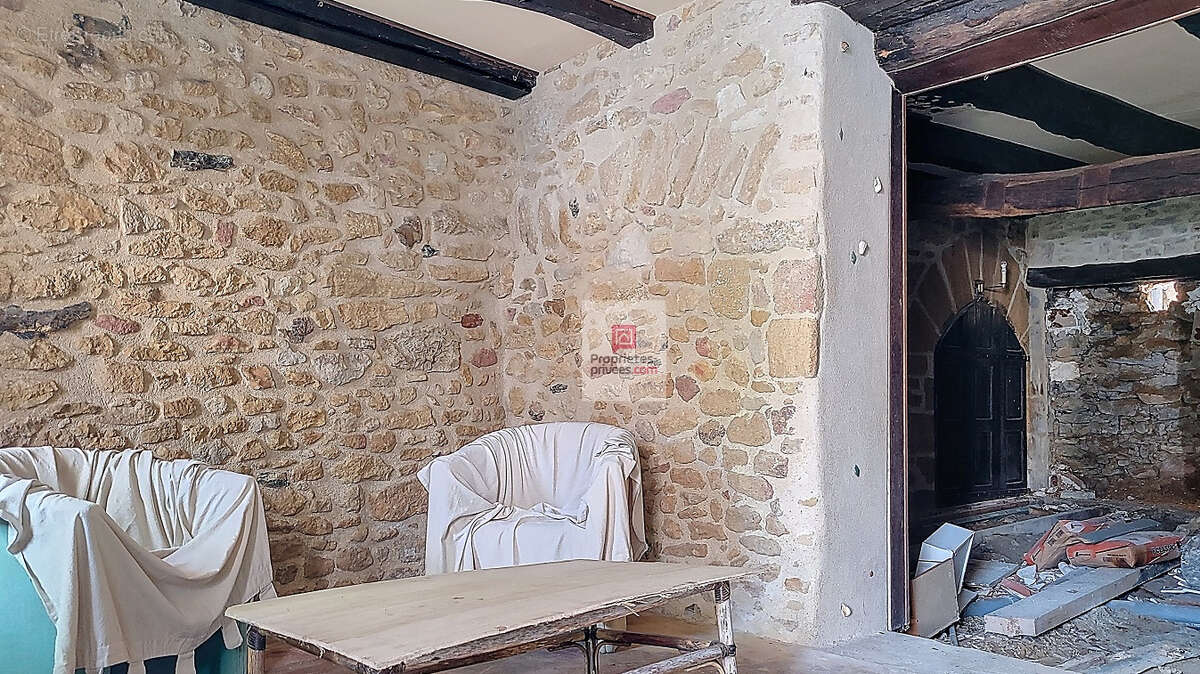 Maison à PLAZAC