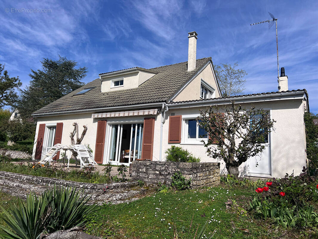 Maison à MAREIL-SUR-MAULDRE