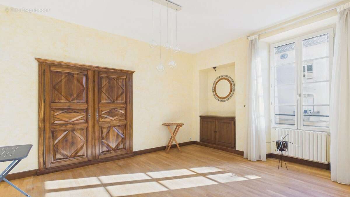 Appartement à SAINT-CERE