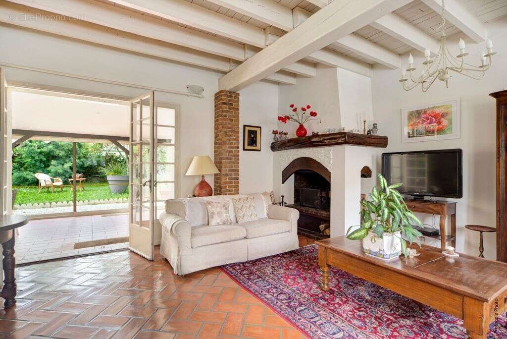 Maison familiale avec véranda et vaste jardin à Saint-Alban - photo 4