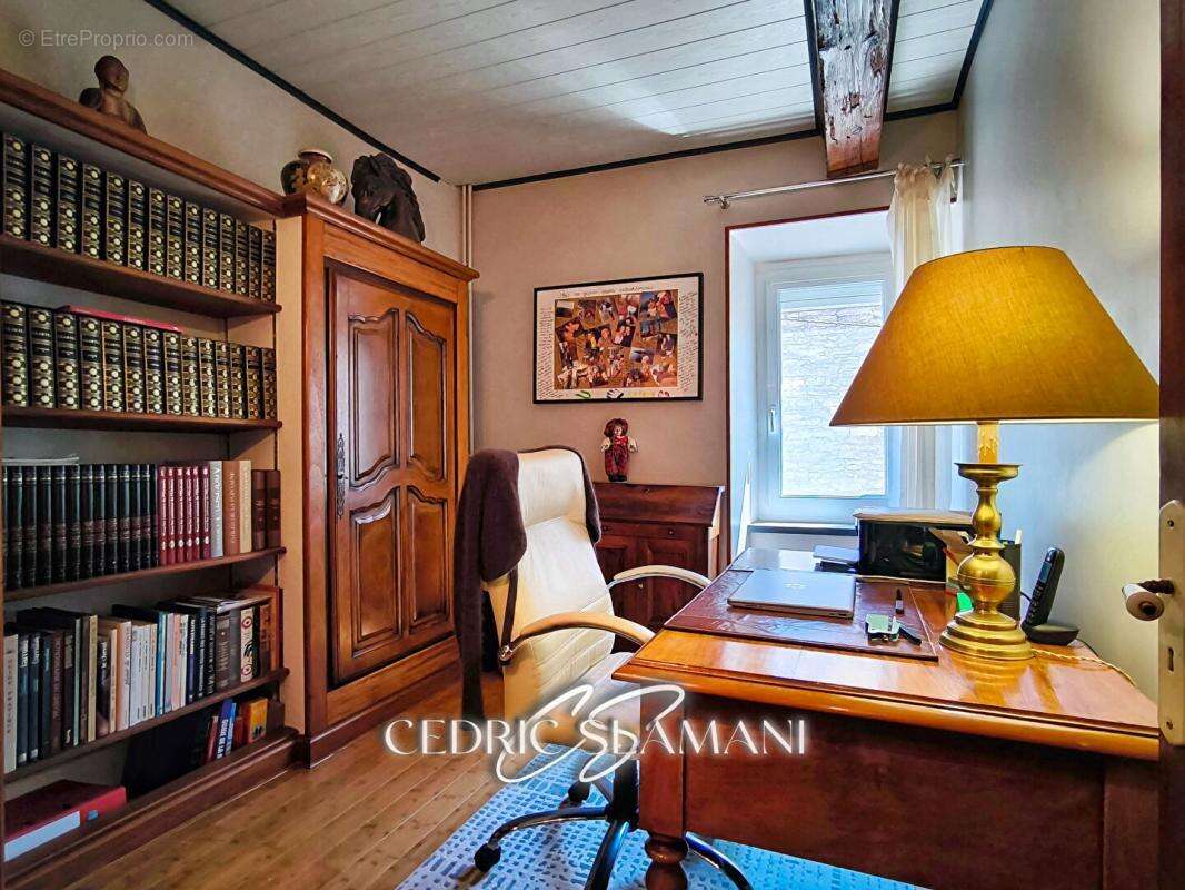 Maison à RAISSAC-SUR-LAMPY