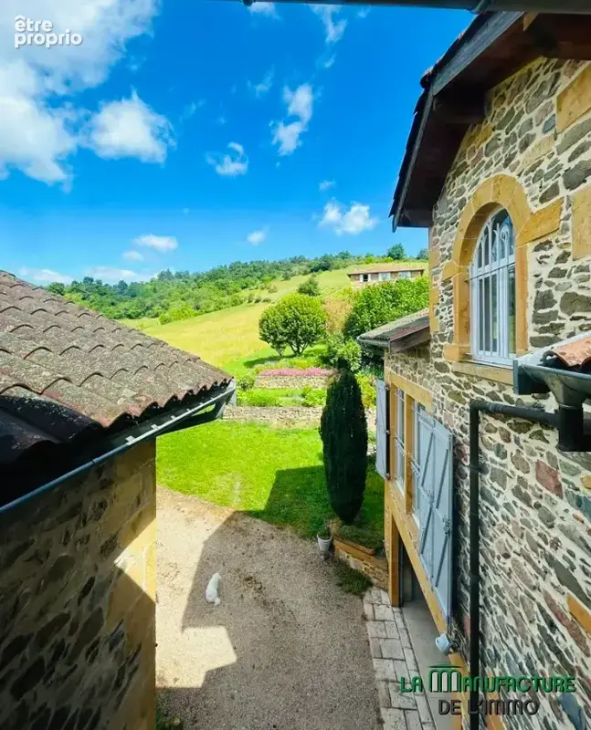 Potentiel incroyable : superbe propriété en pierres dorées 5/6 chambres + 3 salons   piscine   le badier   lét - photo 4